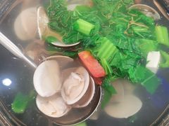 -覃记海鲜美食餐厅