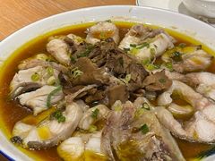 蕈油蒸白吉鱼-得意楼蒸菜馆