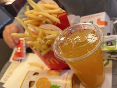 -麦当劳(丽江玉河广场店)