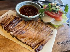 -大头虾越式风味餐厅(光明广场店)