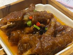 鲍汁凤爪-荣粤酒家·融合粤菜·海鲜火锅