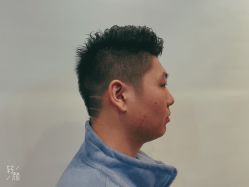 -PE SALON