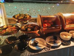 -亚龙湾希尔顿自助餐厅·海鲜·烧烤·沙滩BBQ·现场乐队
