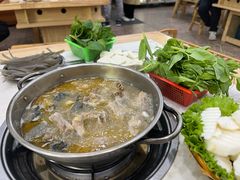 -阿妈土锅鸡