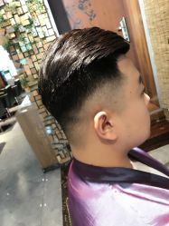 点击看大图 -MONE美发沙龙