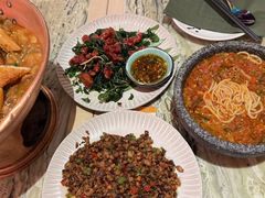-左庭右院鲜牛肉火锅(环球港店)
