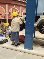 -奈尔宝·儿童乐园·亲子餐厅(鄞州万达店)