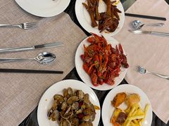 -东方红海鲜百汇(国际大厦店)