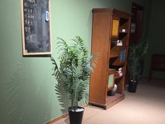 -摩斯密码·实景搜证换装沉浸密室剧本杀