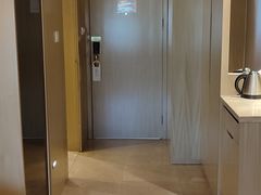 -南京双门楼宾馆(盐仓桥地铁站阅江楼店)