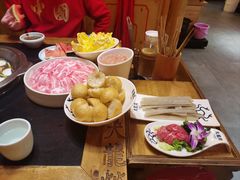 -大龙辣火锅·龙虾·烧烤(湖滨新天地店)