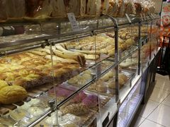 面包甜点陈列柜-BreadTalk面包新语·烘焙蛋糕(东方宝泰广场店)