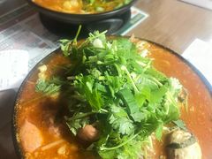 -肥汁米蘭香港米线(定西路店)
