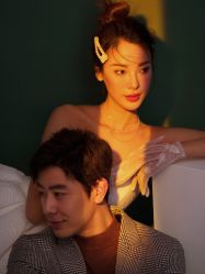 -雪中彩影婚纱摄影·微光艺术中心