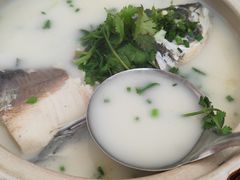 -天乐农家鱼头王(天目湖店)