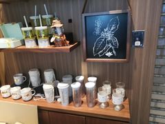 -星巴克臻选(广州好世界广场店)