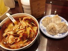 红油辣馄饨-熙盛源(凤凰街店)