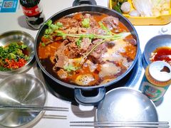-运气牛自助酱大骨火锅(南京东路店)