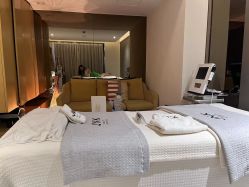 -JNK皮肤管理中心