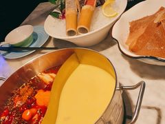-澳美徕·港式花胶鸡火锅(高新万达店)