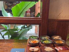 -银米·云南传统过桥米线(双廊黑金冠店)