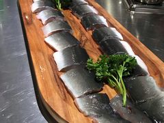 滋补炭烤鳗鱼-本炙炭烤·蒲烧活鳗料理店(金沙洲店)