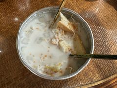 -沐毫傣泐云南菜孔雀宴•手抓饭傣味烧烤(曼听公园店)