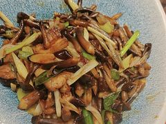 -鱼满舱·鲜活海鲜·正宗鲁菜