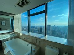 -上海龙之梦万丽酒店