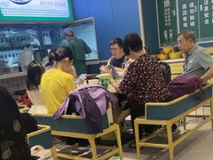 -绿草地·湘菜(7mall店)