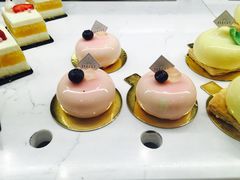 -Dulcet Cakes & Sweets