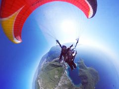 -费特希耶滑翔伞