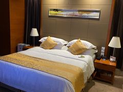 -无锡鼎尚皇冠酒店