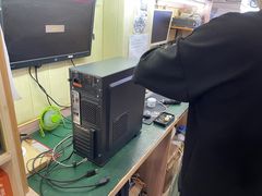 -鸿准通信科技·忠诚手机电脑维修中心(三林店)