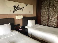 -成都保利公园皇冠假日酒店(熊猫基地店)