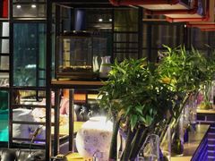 -暹罗酒肆泰餐厅酒吧