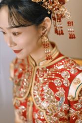-洋洋婚纱品牌集合店
