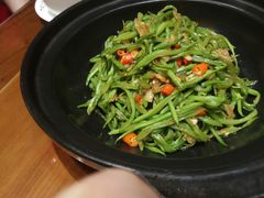 -钵家大院·地道湖北菜(江夏·大花岭店)