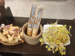 -老房老舍重庆火锅(假日城市店)