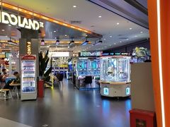 -反斗乐园π·电玩·高空拓展·蹦床(龙华天虹店)