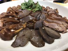-陈鹏鹏潮汕菜(欢乐海岸 海边景观店)