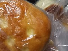 -沁屋面包店(人民东路店)
