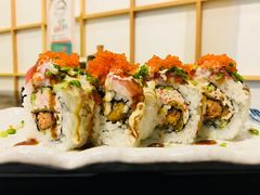 三文鱼油梨卷-景鹤料理(上地华联店)