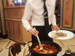 -品海楼·大连海胆锅贴馆(东港店)