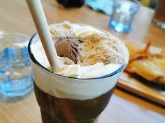 -必胜客(大宁路店)