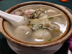三鲜面筋煲-漕溪人家