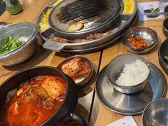 -姜虎东白丁烤肉(虹桥天地店)