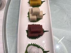 神仙豆腐腌笃鲜-御仙都北京菜馆·烤鸭店(双井店)