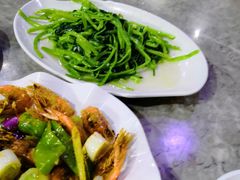 -亚龙湾8号(丁村万人海鲜广场店)