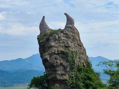 -马仁奇峰